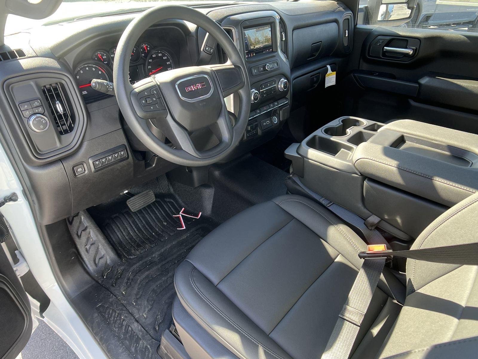 New 2025 Summit White GMC Pro image 17