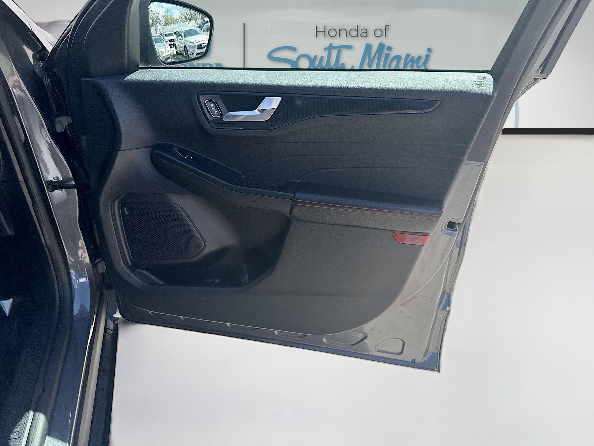 2023 Ford Escape ST-Line - Photo 32