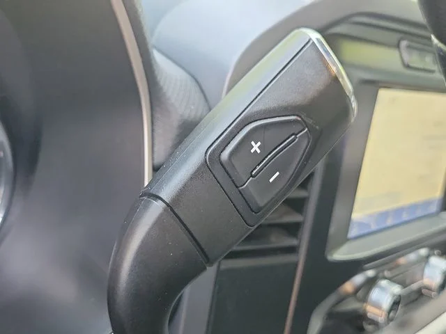 Used 2021 Oxford White Ford XLT image 27