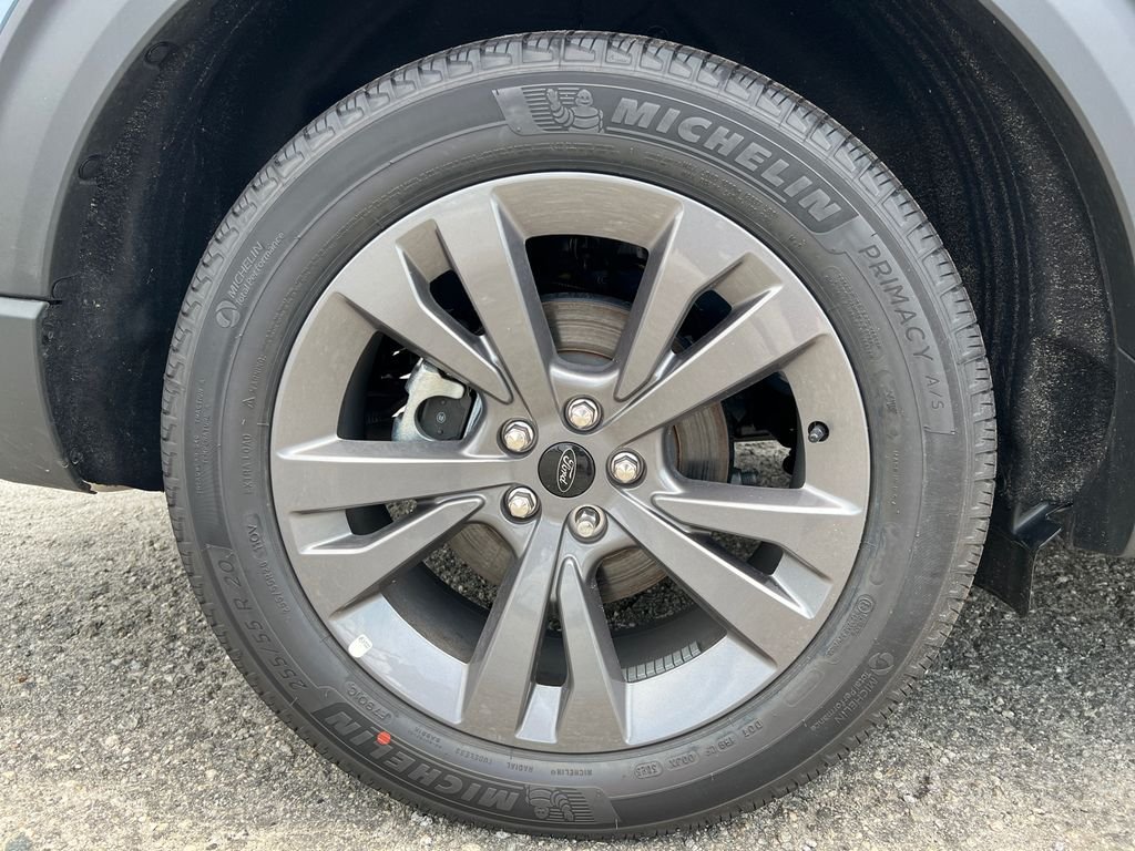 New 2026 Vapor Blue Metallic Ford Active image 20