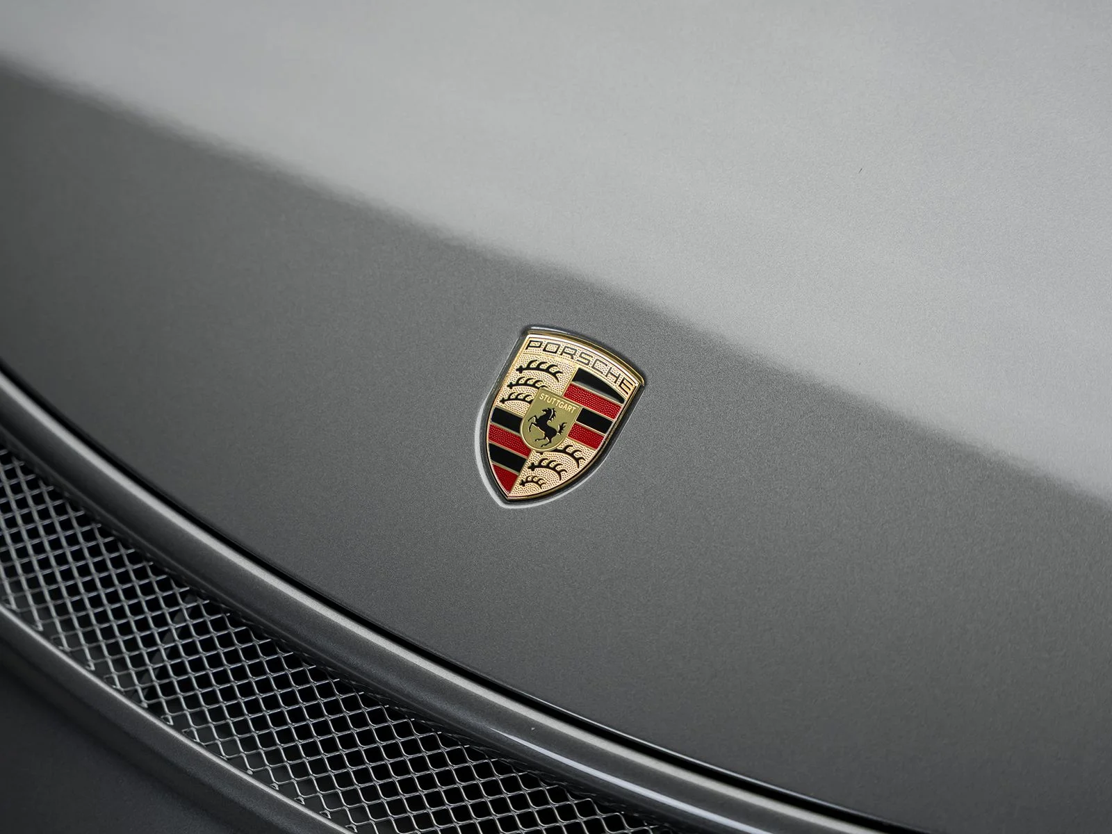 Used 2018 Gray Porsche GT3 image 5