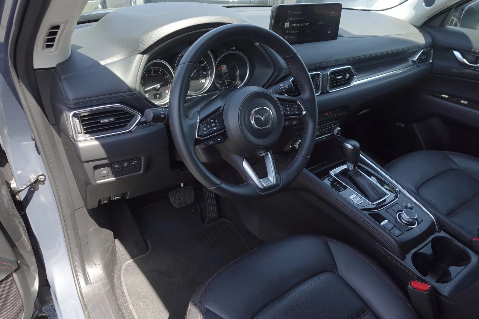 Certified Used 2025 Polymetal Gray Metallic Mazda 2.5 S Carbon Edition image 11
