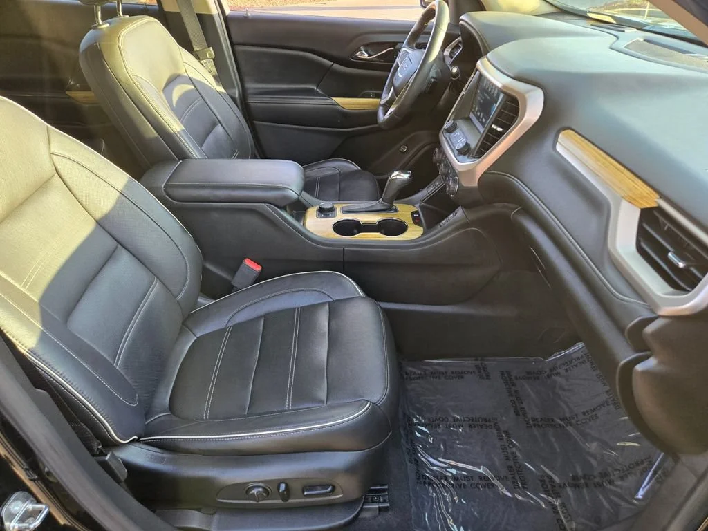 Used 2017 EBONY TWILIGHT METALLIC GMC Denali image 15