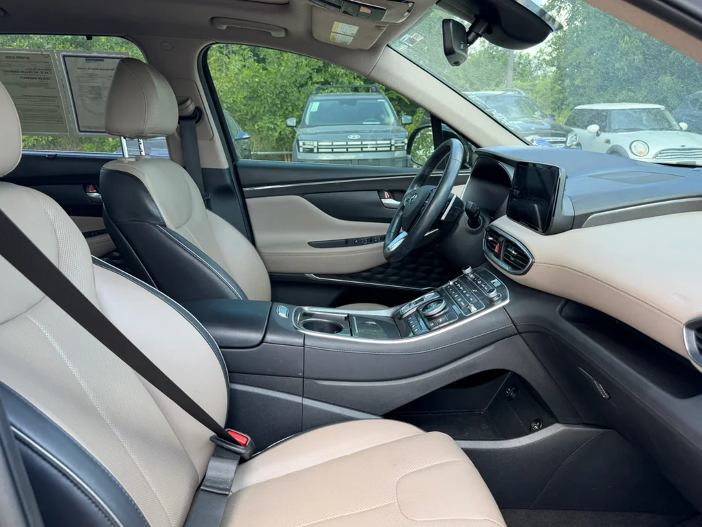 Used 2023 Twilight Black Hyundai Limited image 11