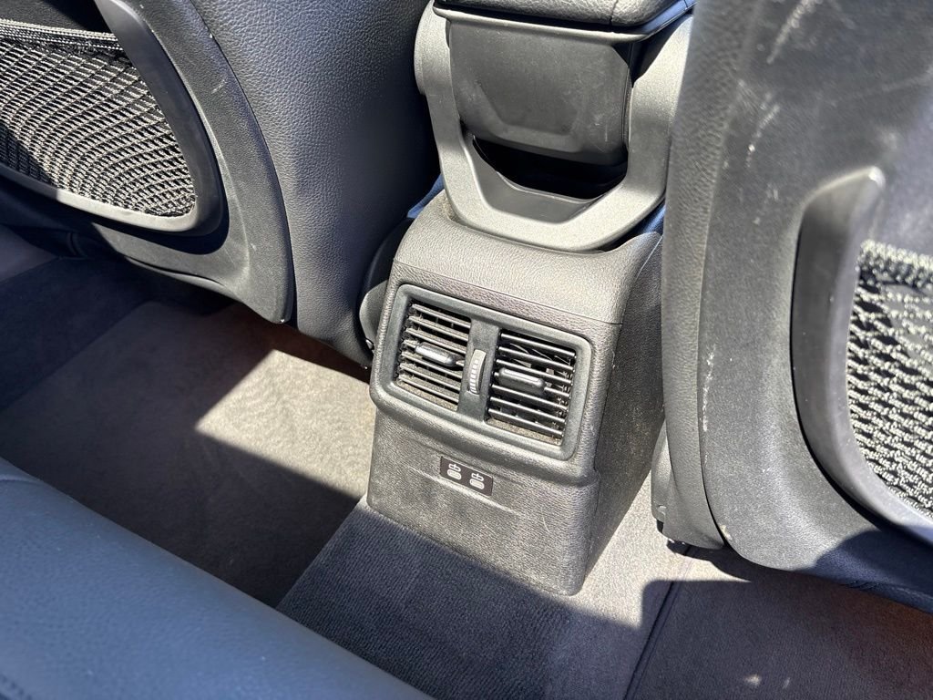 Used 2018 Jet Black BMW xDrive28i image 27
