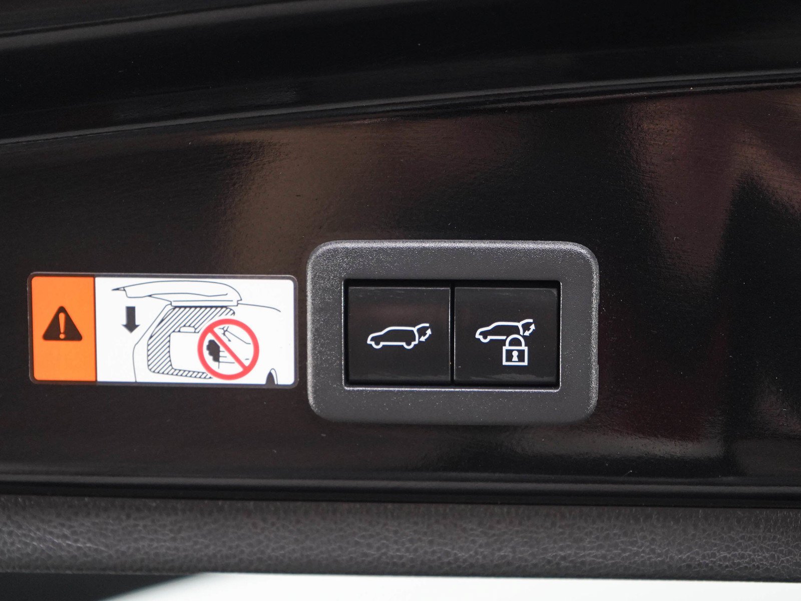 Used 2025 Jet Black Toyota XLE image 18