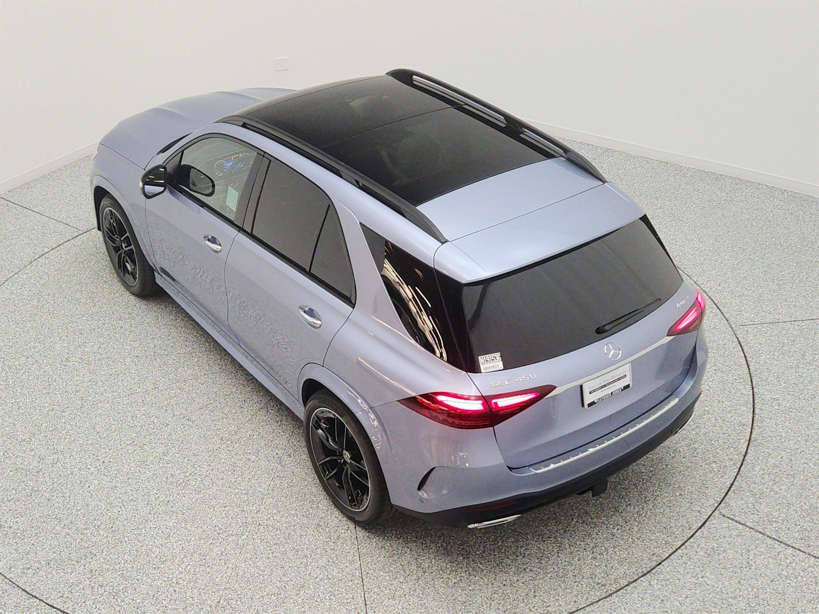 New 2026 MANUFAKTUR Cote d'Azur Light Blue Metallic Mercedes-Benz GLE 450 4MATIC® SUV image 52