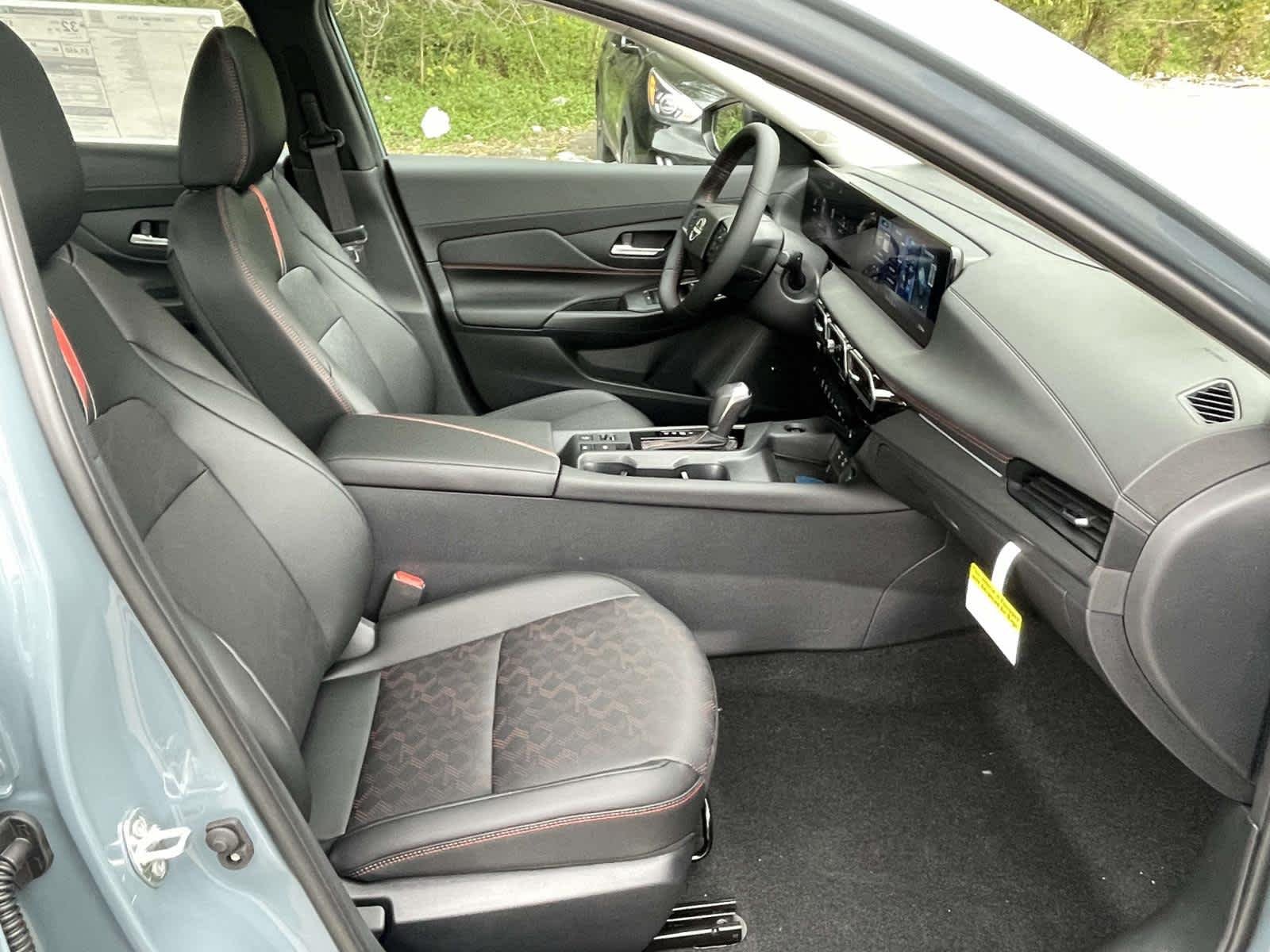 New 2027 Atlantic Gray Metallic Nissan SR image 22