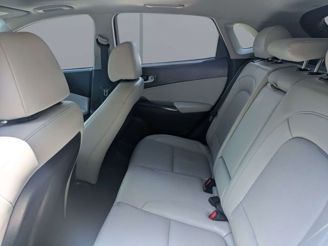 Used 2022 Black Hyundai Limited image 13