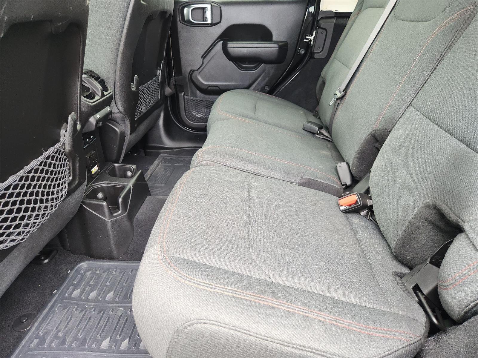 Used 2024 Black Clearcoat Jeep Rubicon image 31