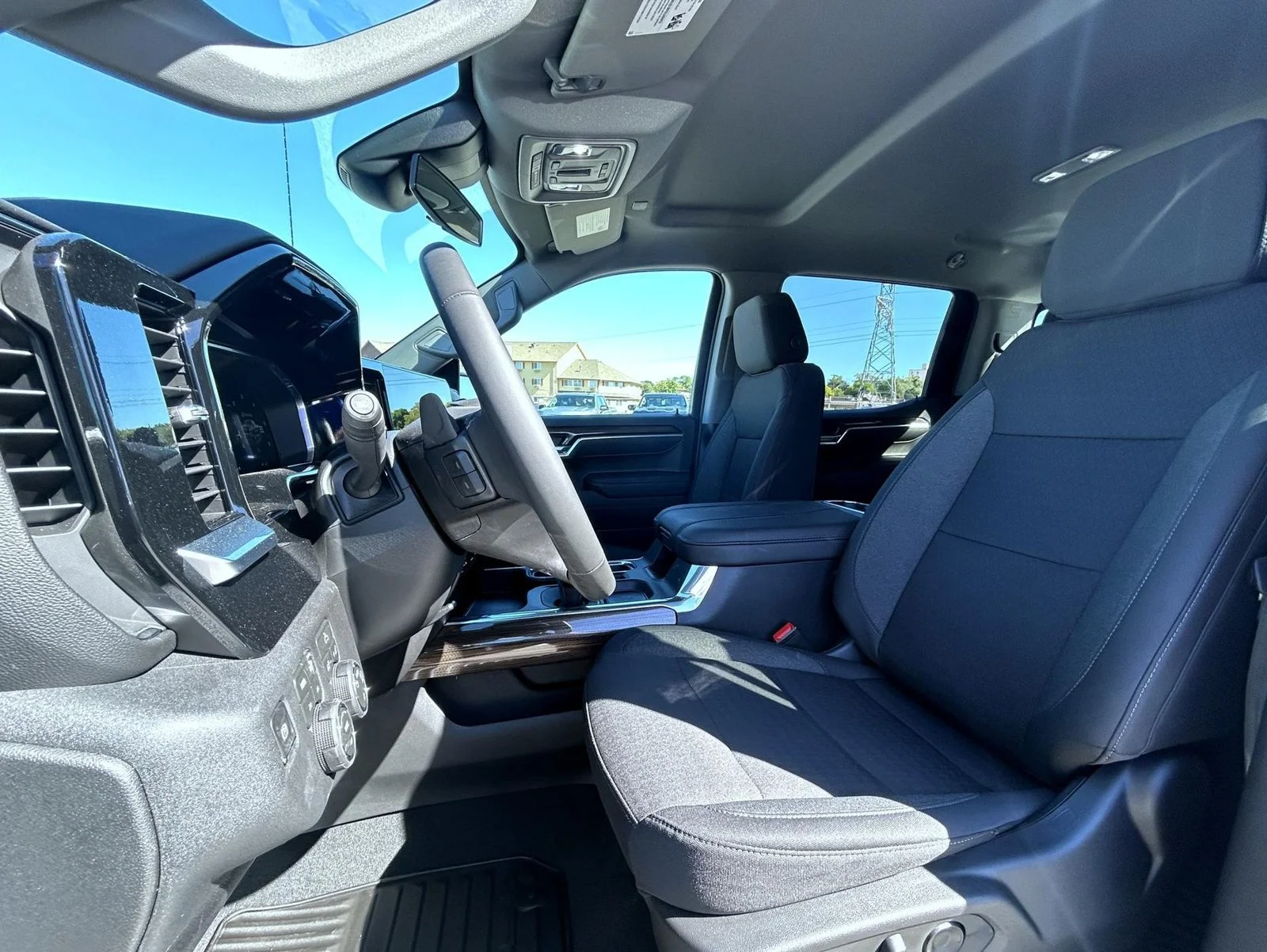 New 2026 Summit White Chevrolet LT image 10