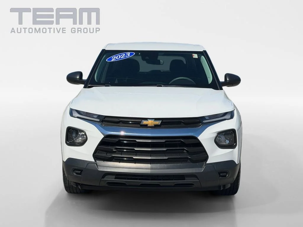Used 2023 Summit White Chevrolet LS image 2