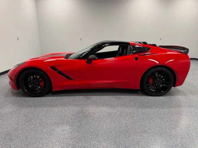 Used 2016 Red Chevrolet Stingray Z51 image 9