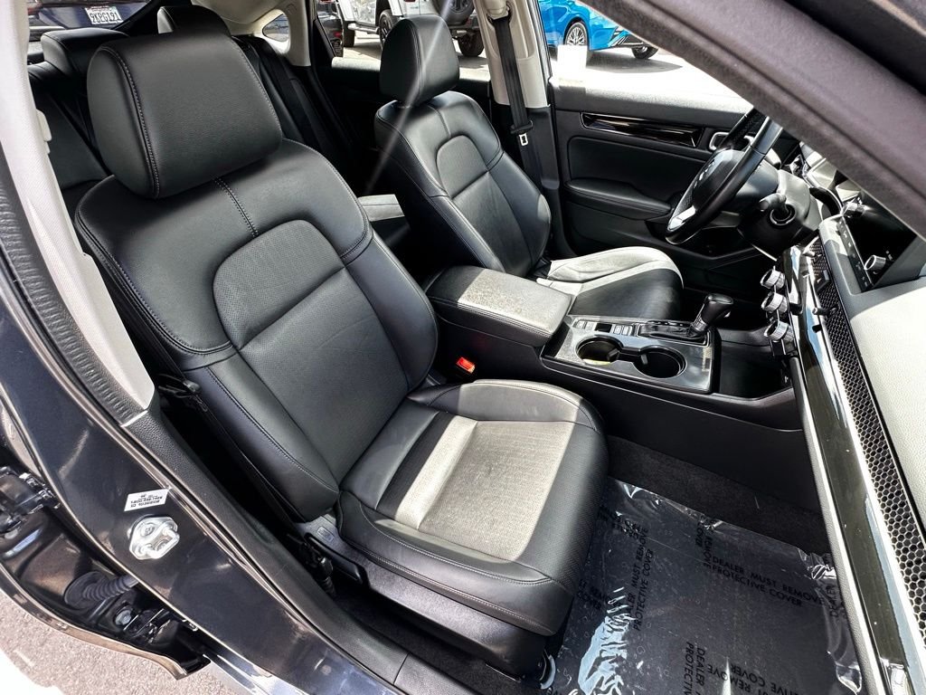 2024 Honda Civic Hatchback EX-L - Photo 18