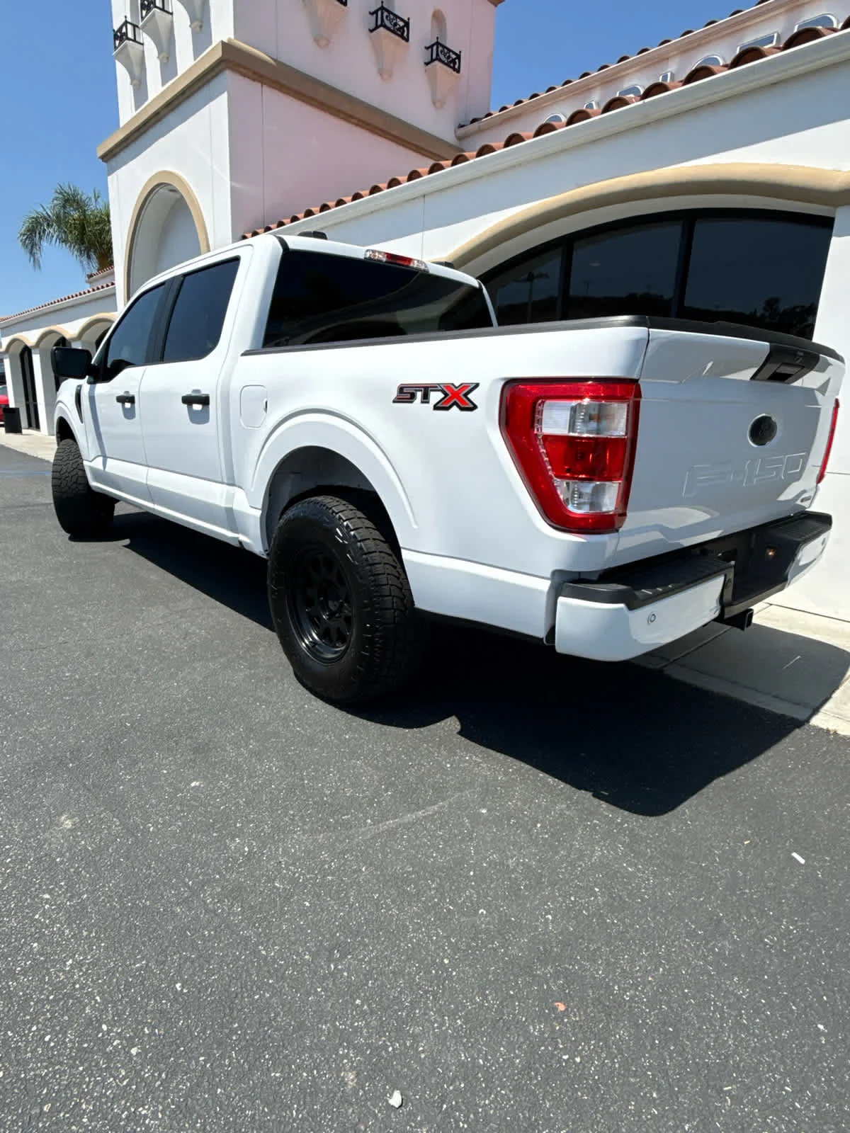 Used 2021 OXFORD WHITE Ford XL image 4