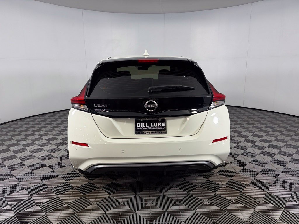 Certified Used 2025 White Nissan S image 7
