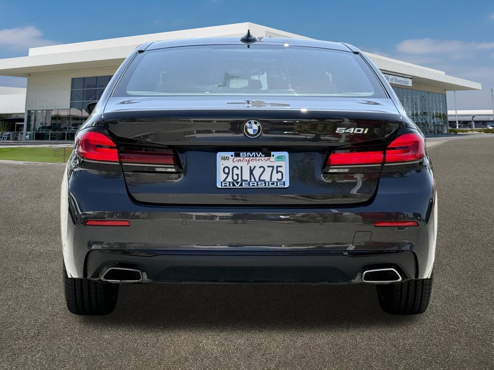 Certified Used 2023 Dark Graphite Metallic BMW 540i image 9