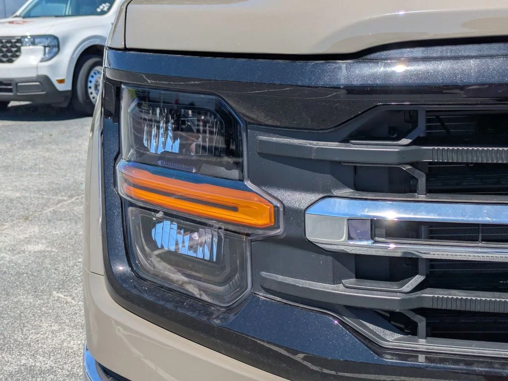 New 2026 Marsh Gray Ford XLT image 10