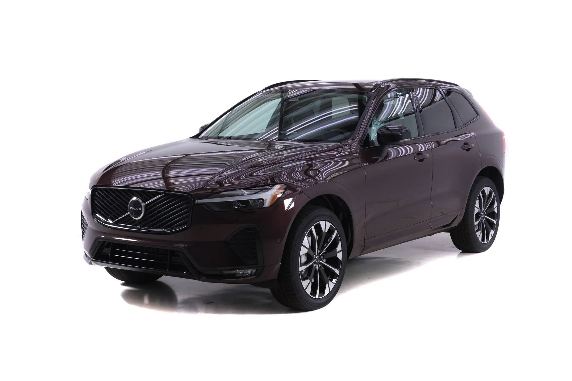2026 Volvo XC60 Plus