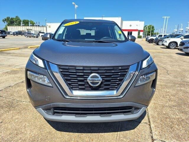 Used 2021 Gun Metallic Nissan SV image 8
