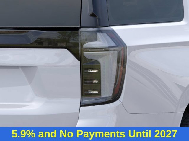 New 2027 Summit White Chevrolet LT image 13
