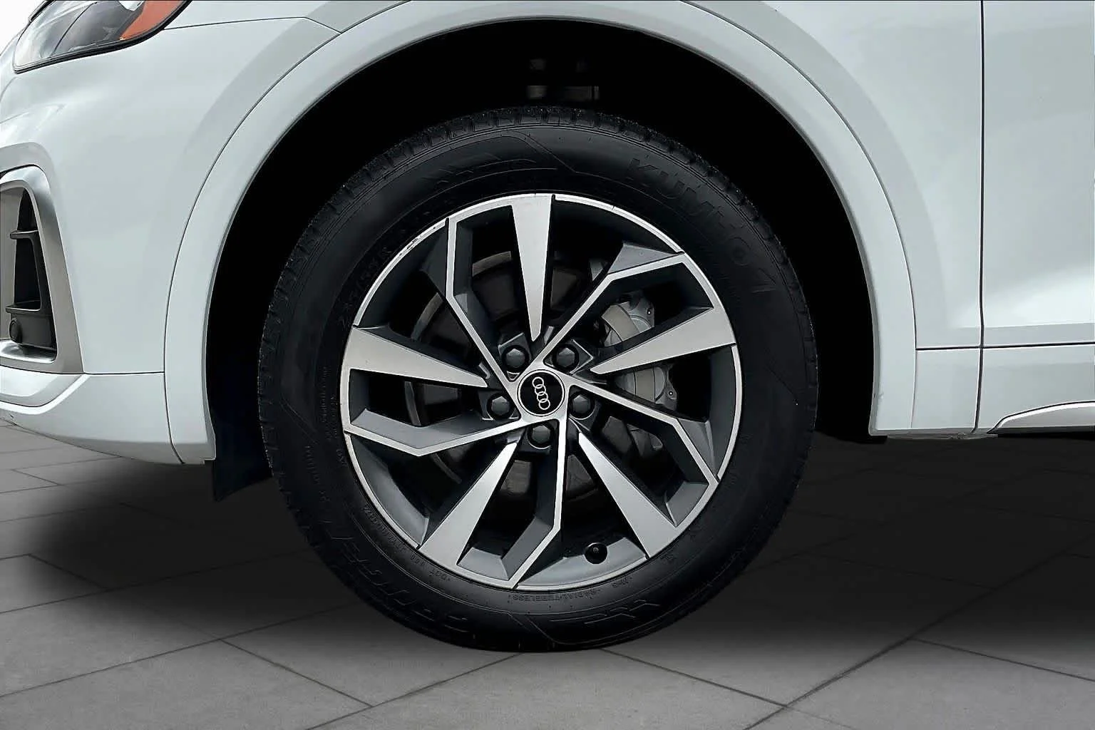 Used 2023 Glacier White Metallic Audi S line Premium Plus image 21