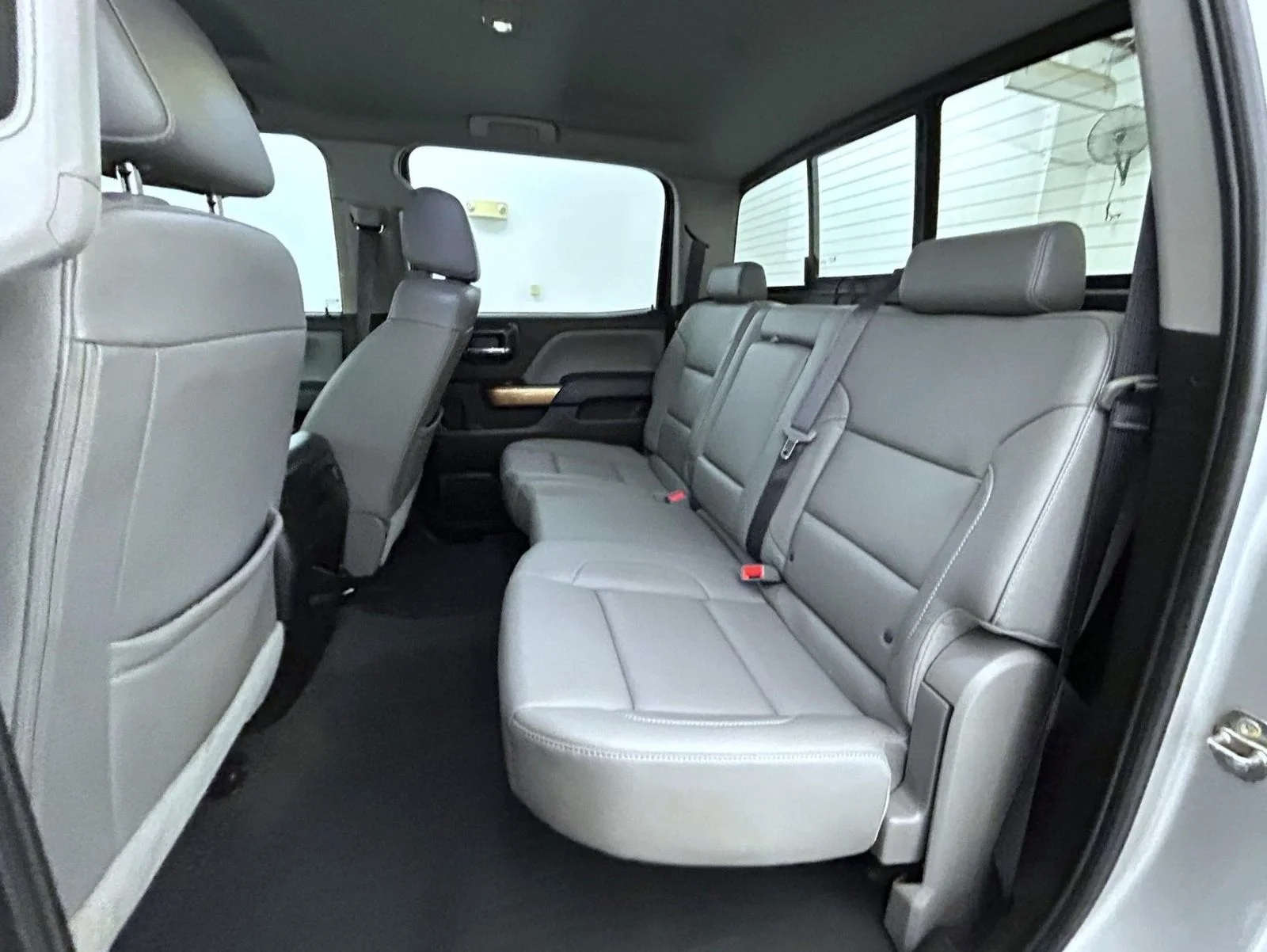 Used 2019 Silver Chevrolet LTZ image 19