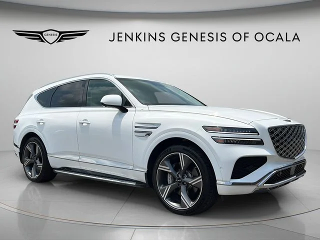 Used 2025 White Genesis 3.5T Prestige image 1