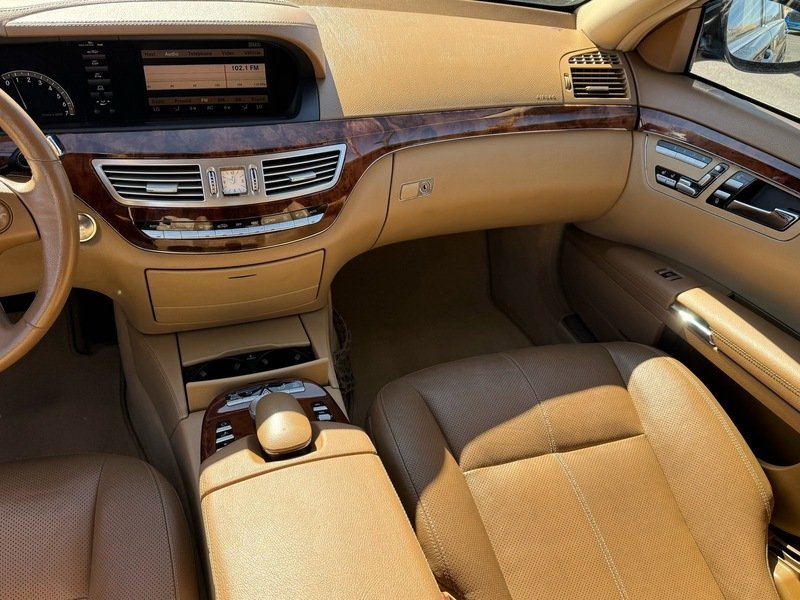 Used 2008  Mercedes-Benz S 550 image 36