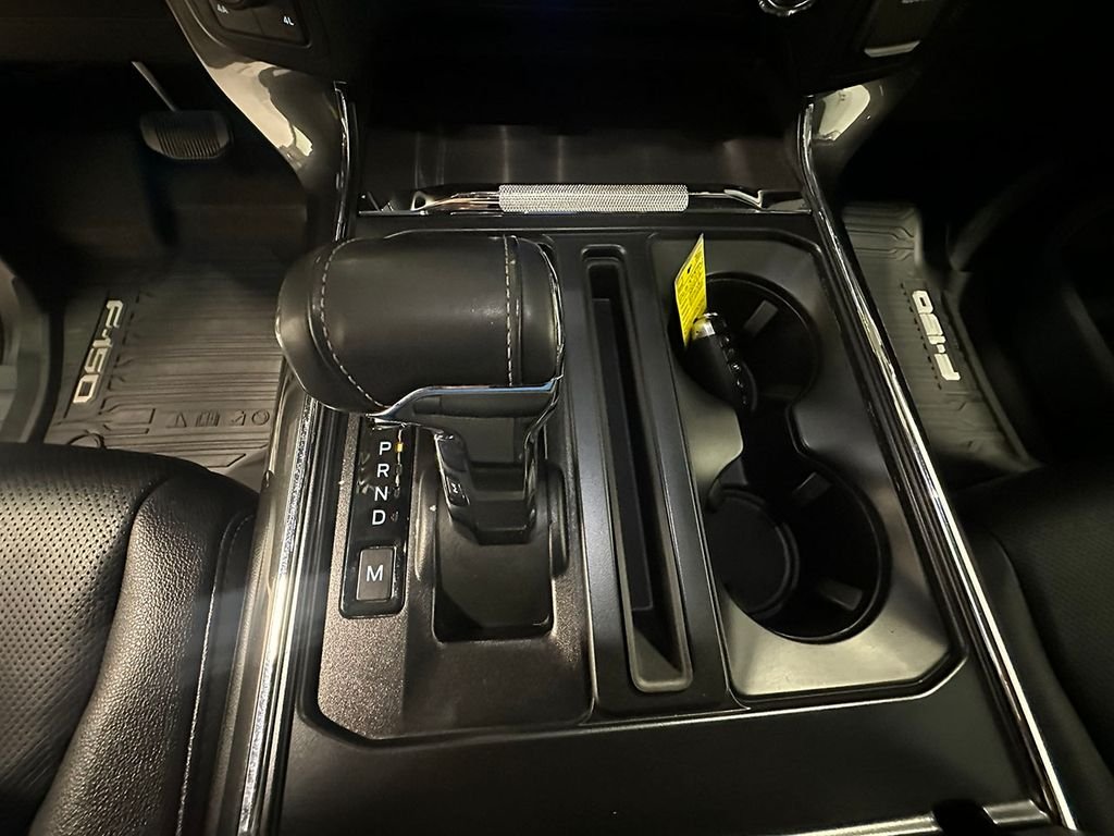 Used 2022 White Ford Lariat image 42