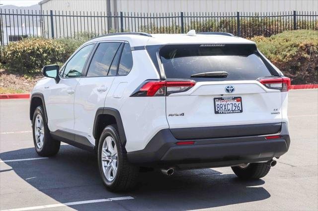 Certified Used 2020 ICE CAP Toyota  image 5