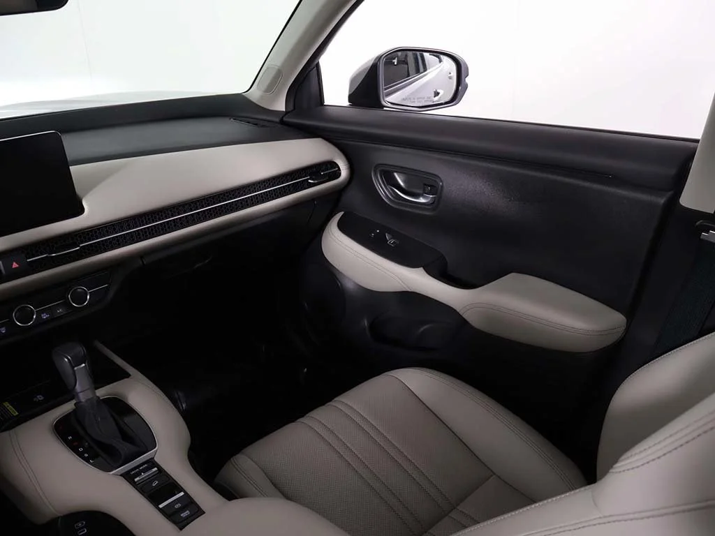 2025 Honda HR-V EX-L - Photo 36
