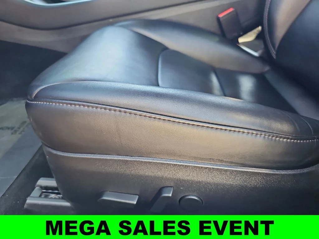 Used 2018 Blue Tesla Long Range image 29