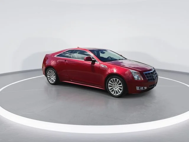 Used 2011 Red Cadillac Performance image 2