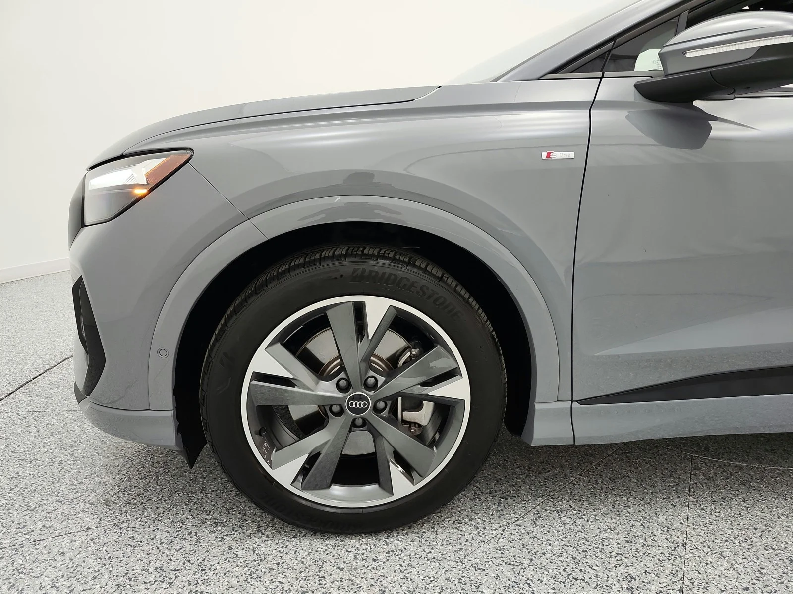 Used 2024 Pebble Gray Audi Premium Plus image 18