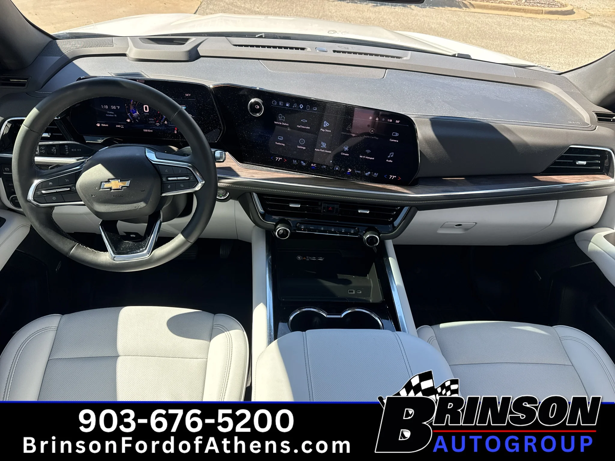 Used 2025 Iridescent Pearl Tricoat Chevrolet Premier image 16