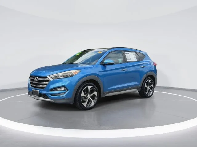 Used 2017 Blue Hyundai Limited image 4