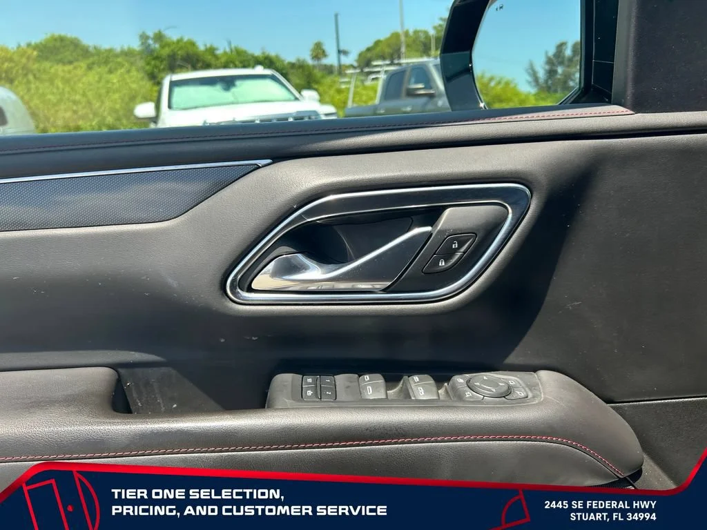 Used 2021 BLACK Chevrolet RST image 22