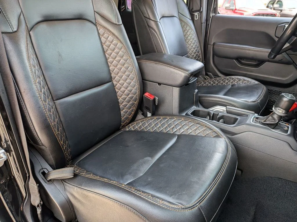 Used 2021 Black Jeep Overland image 31