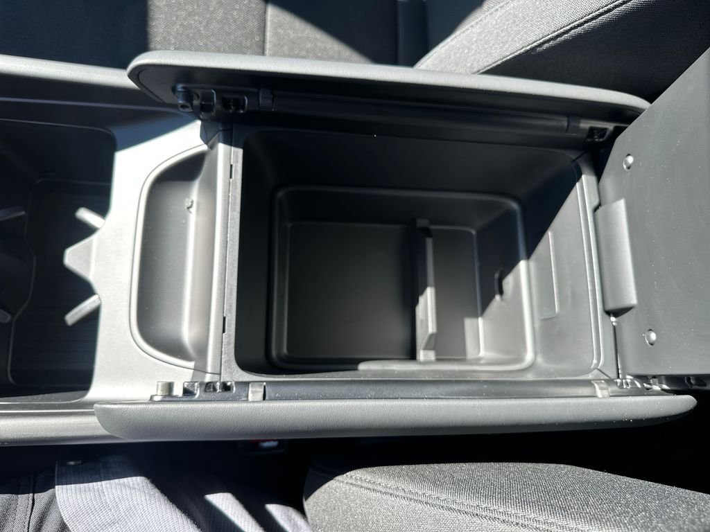 New 2026 Gray Hyundai SE image 23