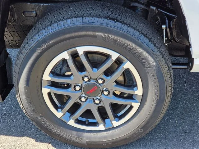 2024 Toyota Tacoma TRD Sport - Photo 12