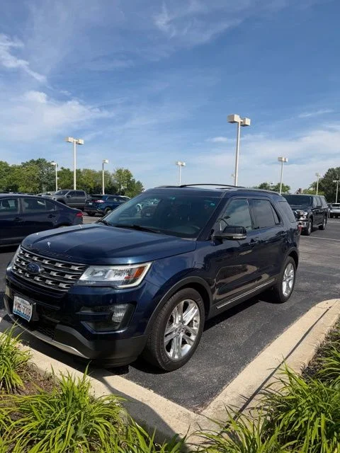 2016 Ford Explorer XLT FWD's photo