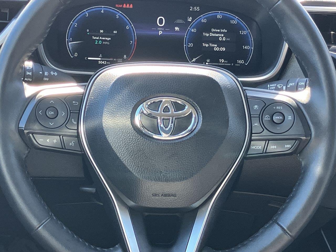 Used 2026 White (Wind Chill Pearl) Toyota XLE image 19
