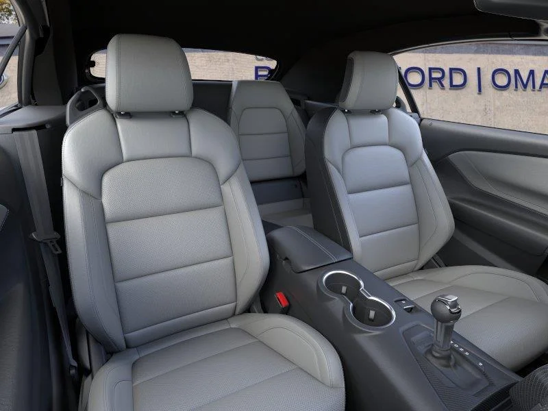 New 2026 YZ OXFORD WHITE Ford GT Premium image 2
