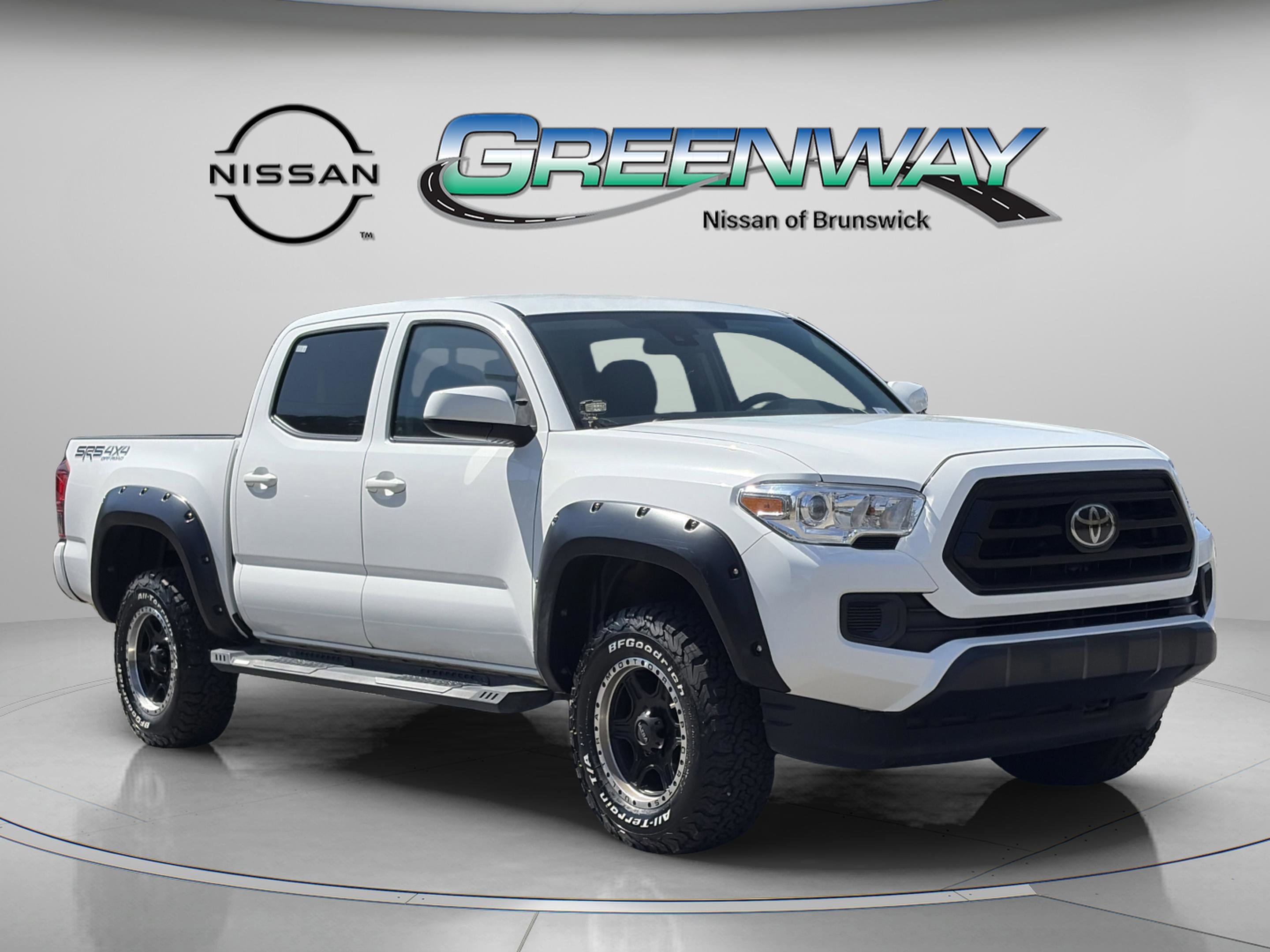 Used 2020 Toyota Tacoma SR with VIN 3TMCZ5AN0LM314954 for sale in Kansas City