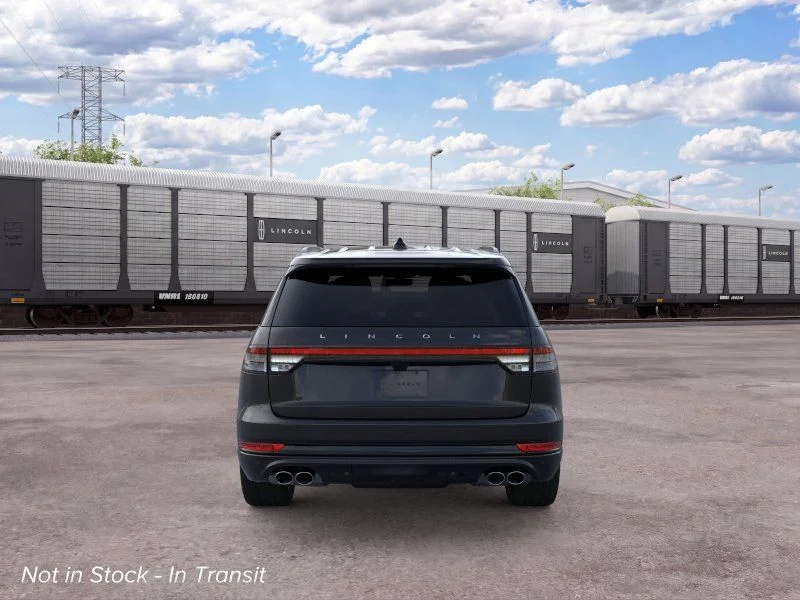 New 2026 Infinite Black Metallic Clearcoat Lincoln Reserve® image 5