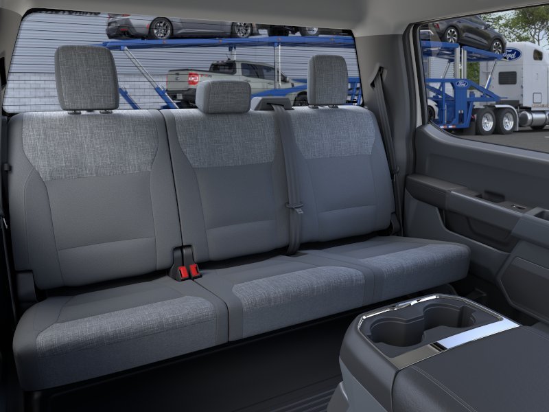 New 2026 Oxford White Ford F-250® XLT image 11