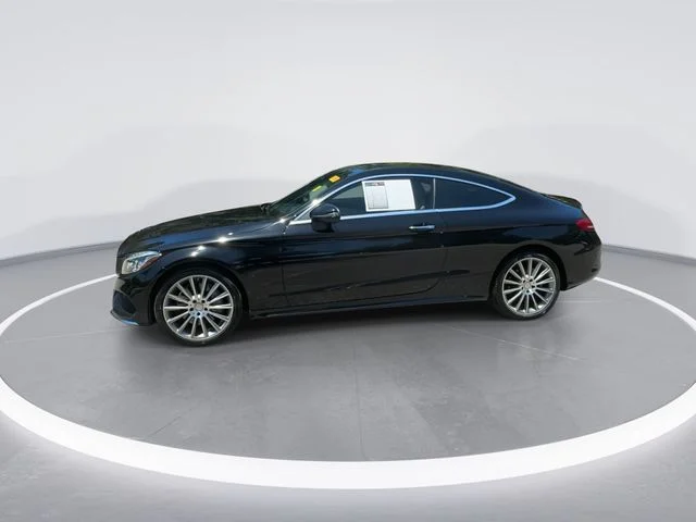 Used 2017  Mercedes-Benz C 300 image 5