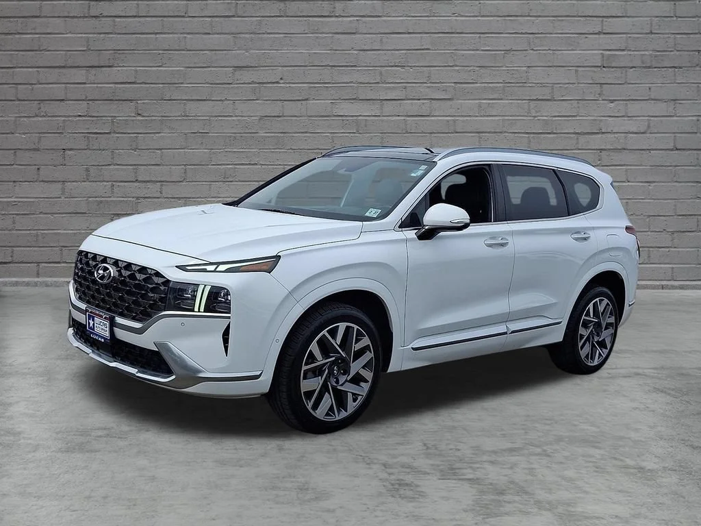 Used 2022 Quartz White Hyundai Calligraphy image 6