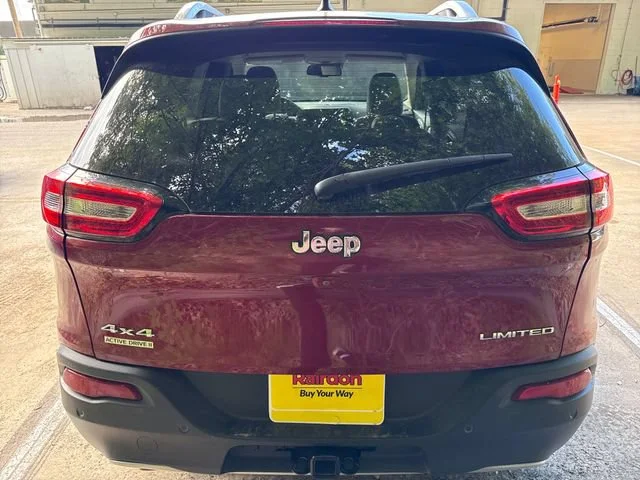 Used 2015 Deep Cherry Red Crystal Pearlcoat Jeep Limited image 6